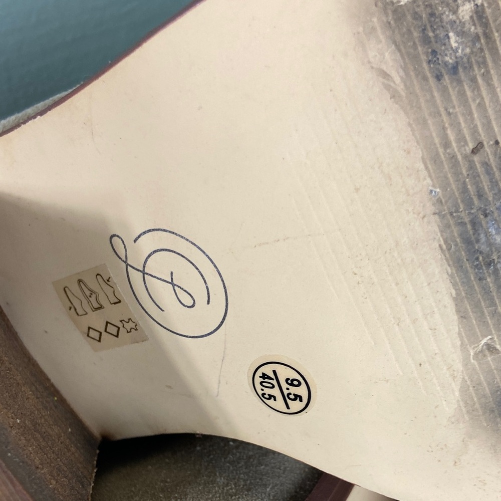 Chinese Laundry Suede Leather Tan Women's Mules Booties Block Heels 9.5 - Picture 8 of 13